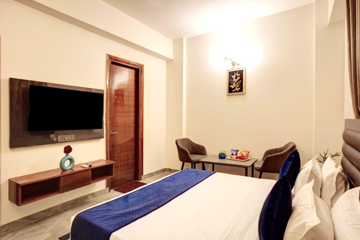 Hotel Elite Grand Near Kailash Hospital Noida Luaran gambar