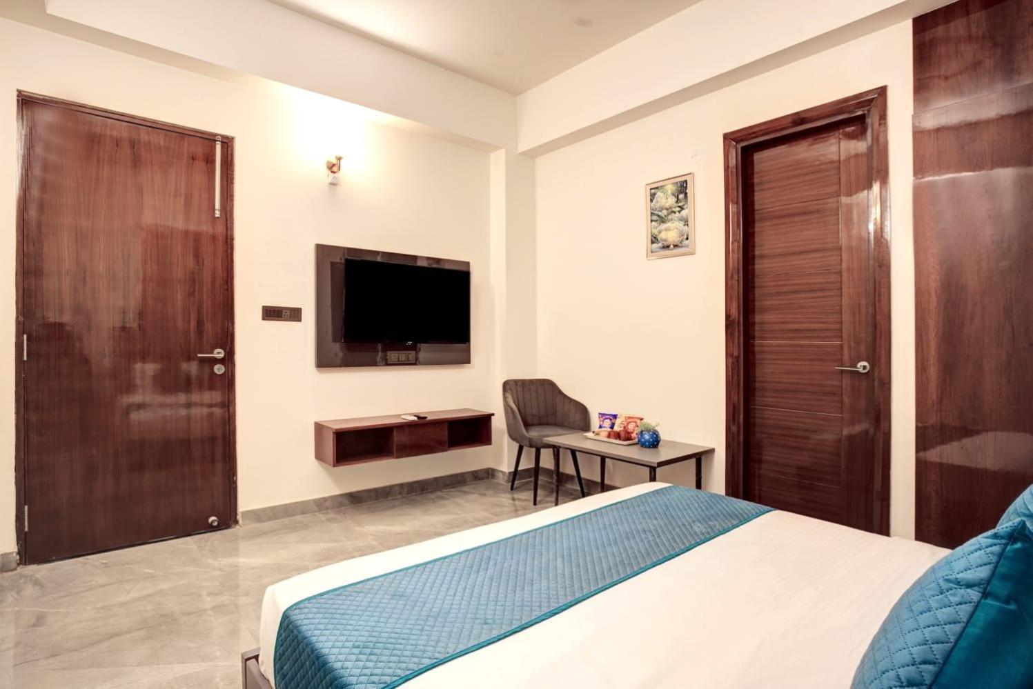 Hotel Elite Grand Near Kailash Hospital Noida Luaran gambar