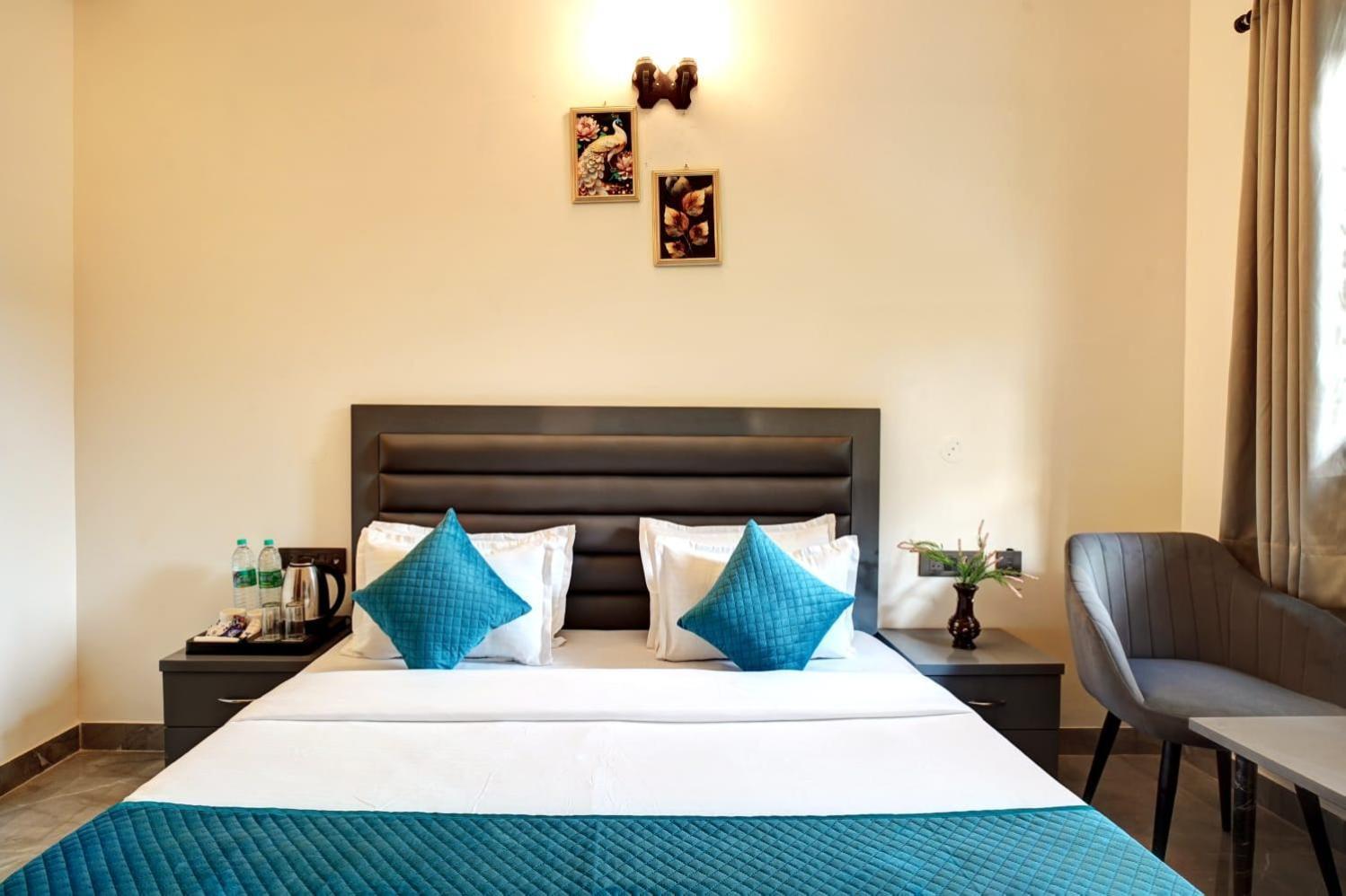 Hotel Elite Grand Near Kailash Hospital Noida Luaran gambar