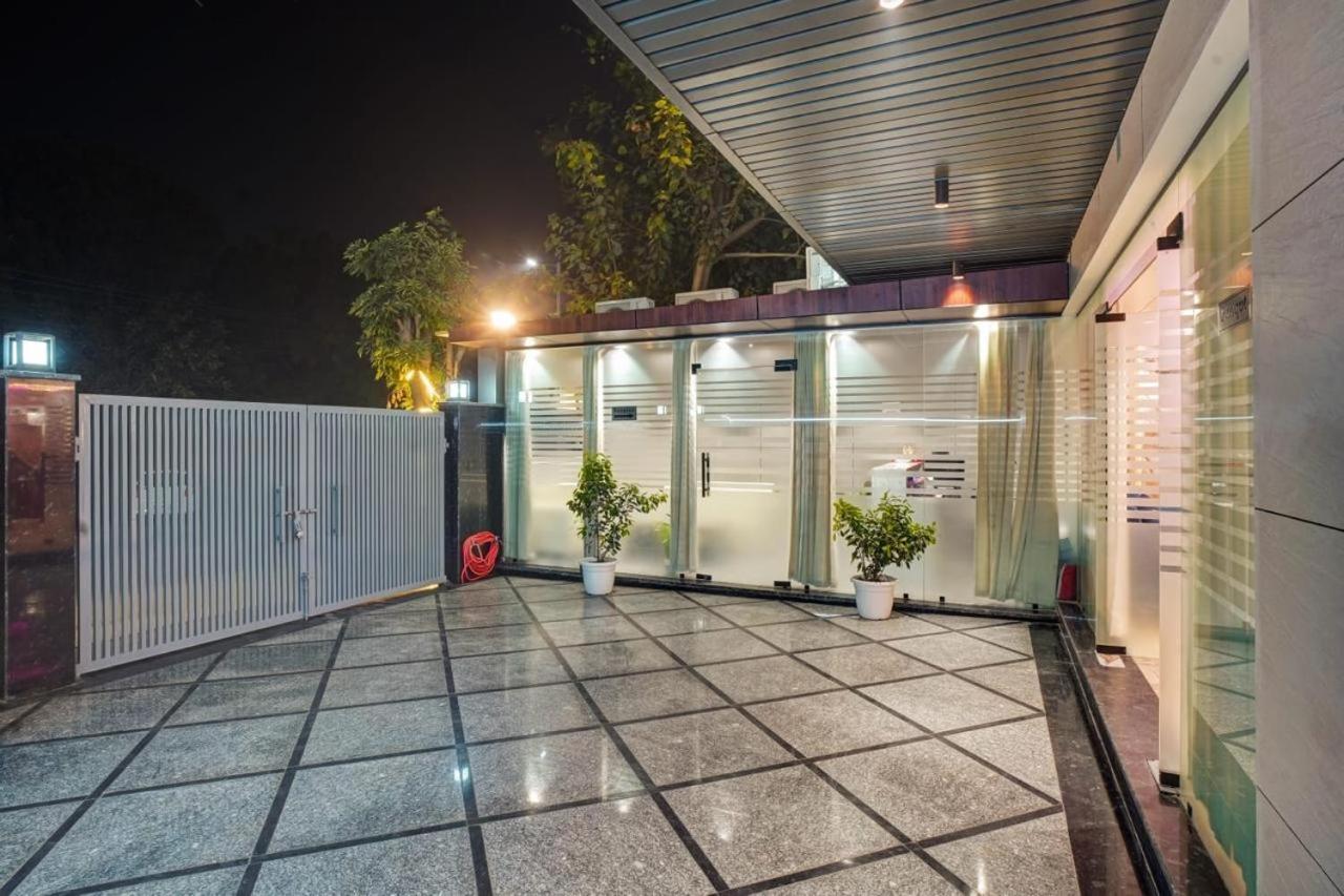 Hotel Elite Grand Near Kailash Hospital Noida Luaran gambar